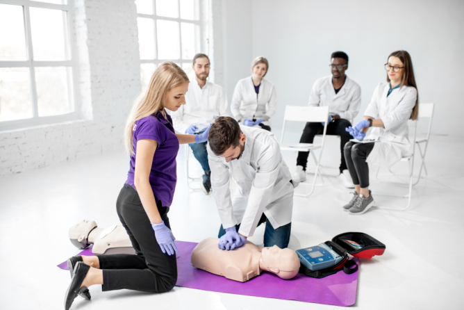 master-cpr-essential-for-every-healthcare-provider